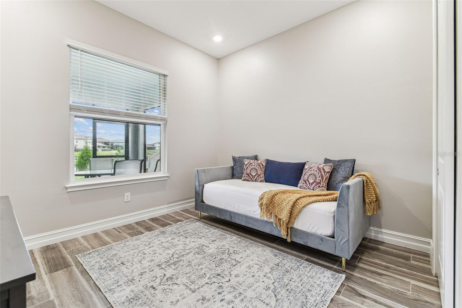 Image 13 of 49 For 29895 Picana Lane