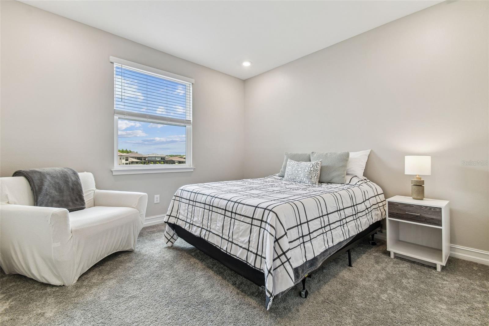 Image 32 of 49 For 29895 Picana Lane