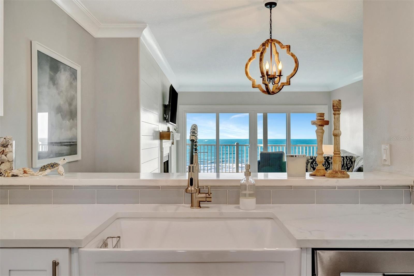 Image 11 of 73 For 1582 Gulf Boulevard 1507