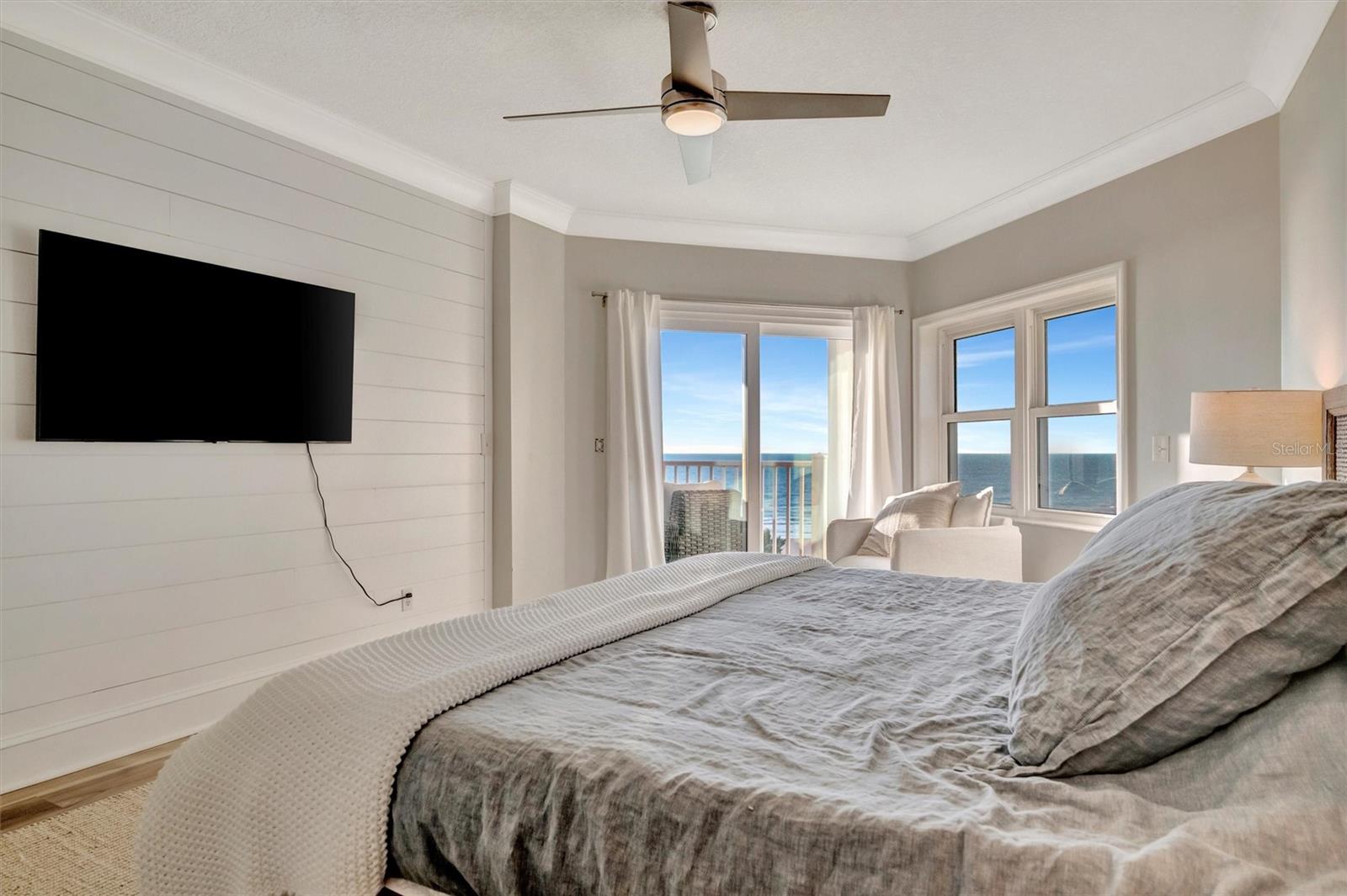 Image 28 of 73 For 1582 Gulf Boulevard 1507