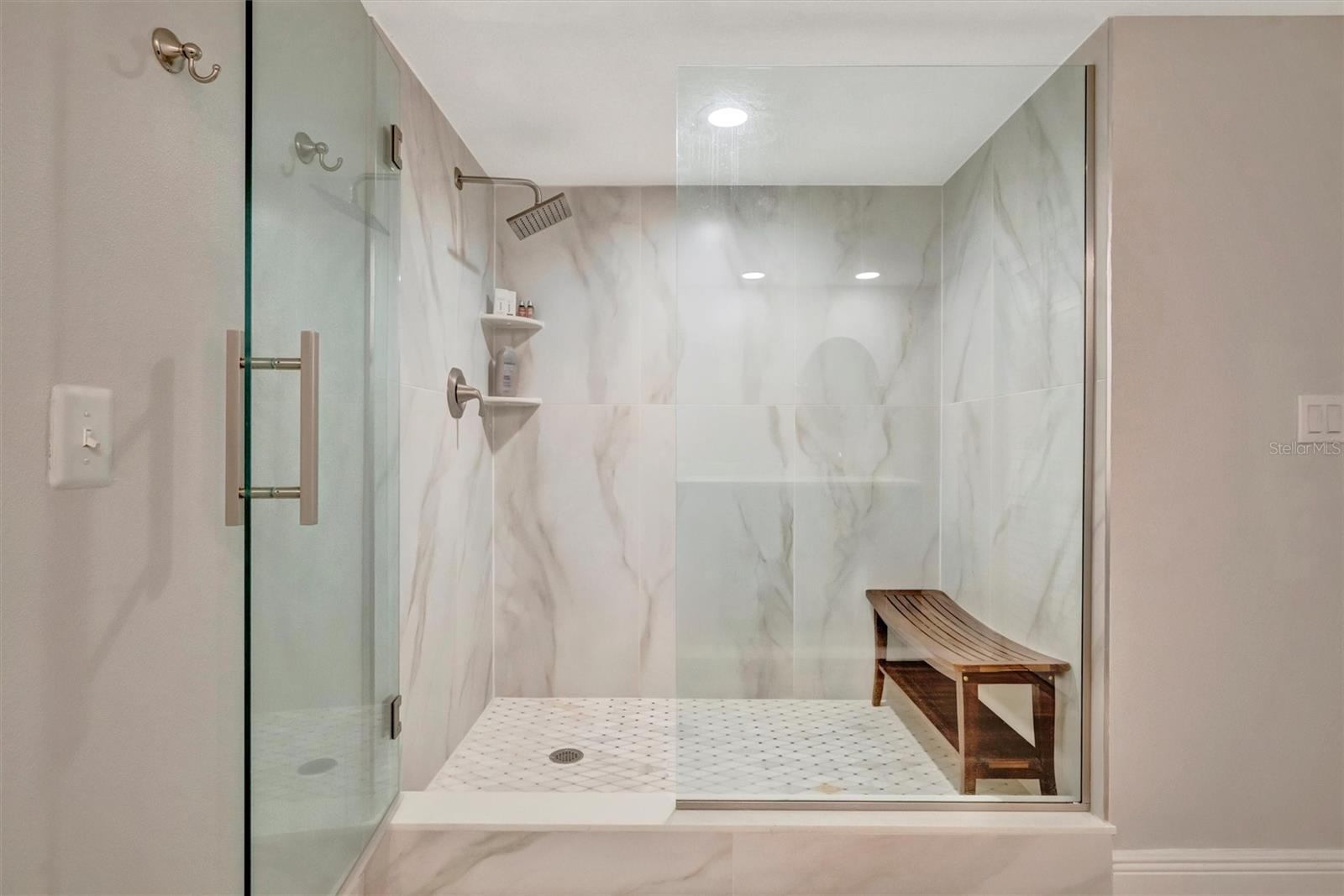 Image 38 of 73 For 1582 Gulf Boulevard 1507