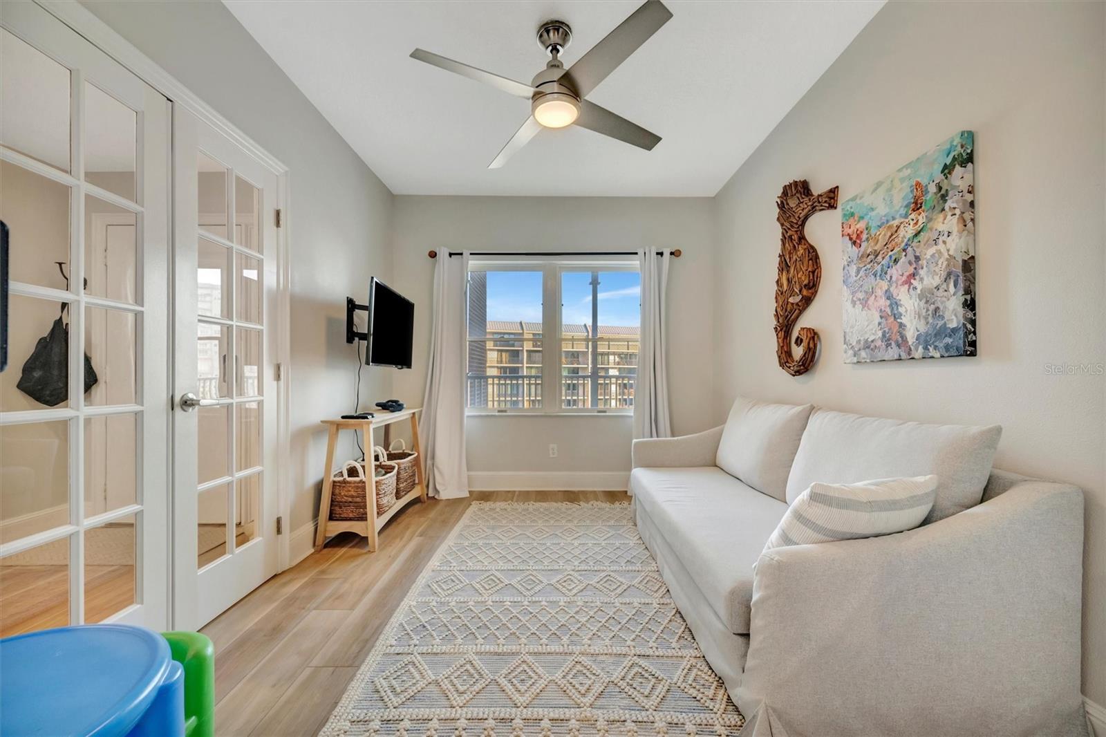 Image 51 of 73 For 1582 Gulf Boulevard 1507