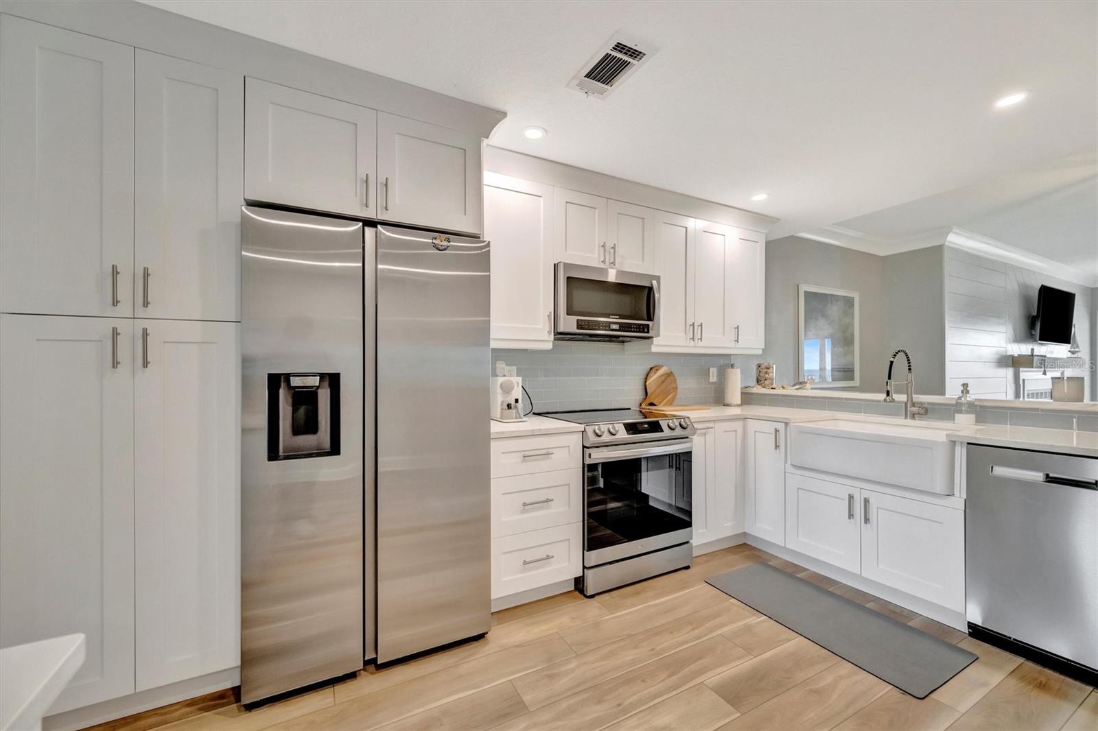 Image 8 of 73 For 1582 Gulf Boulevard 1507