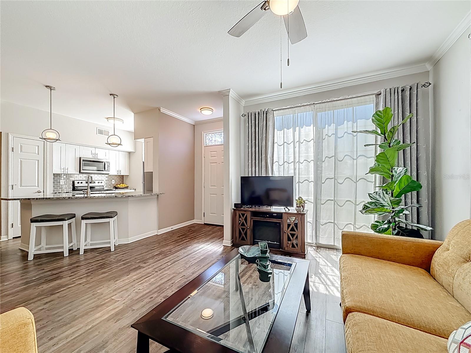 Image 18 of 77 For 9068 Lake Chase Island Way 9068