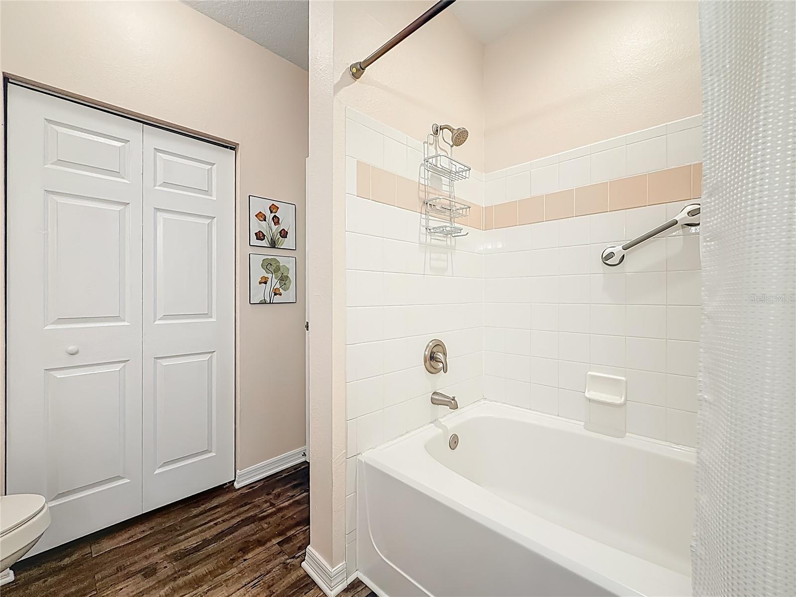 Image 37 of 77 For 9068 Lake Chase Island Way 9068