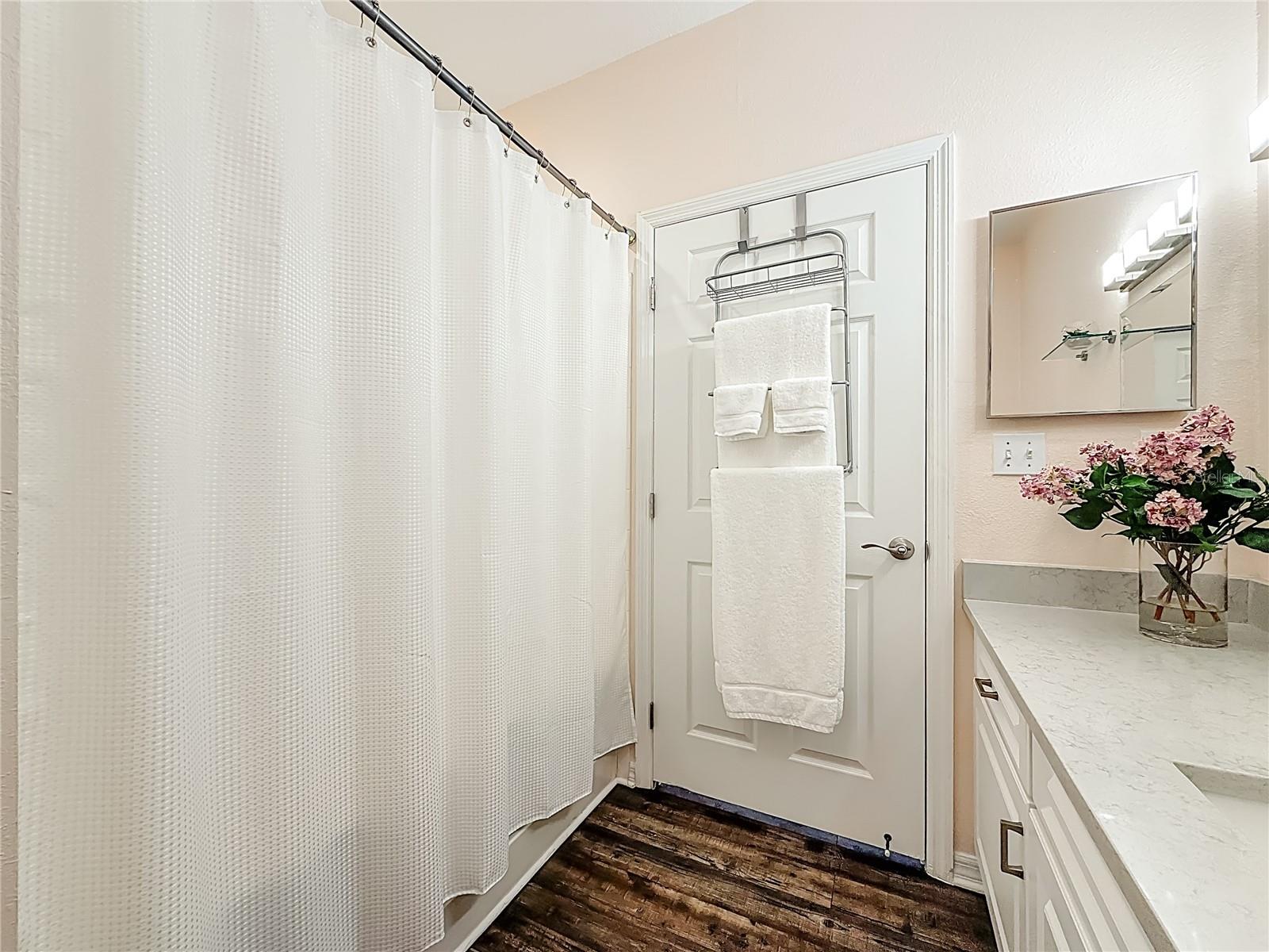 Image 40 of 77 For 9068 Lake Chase Island Way 9068