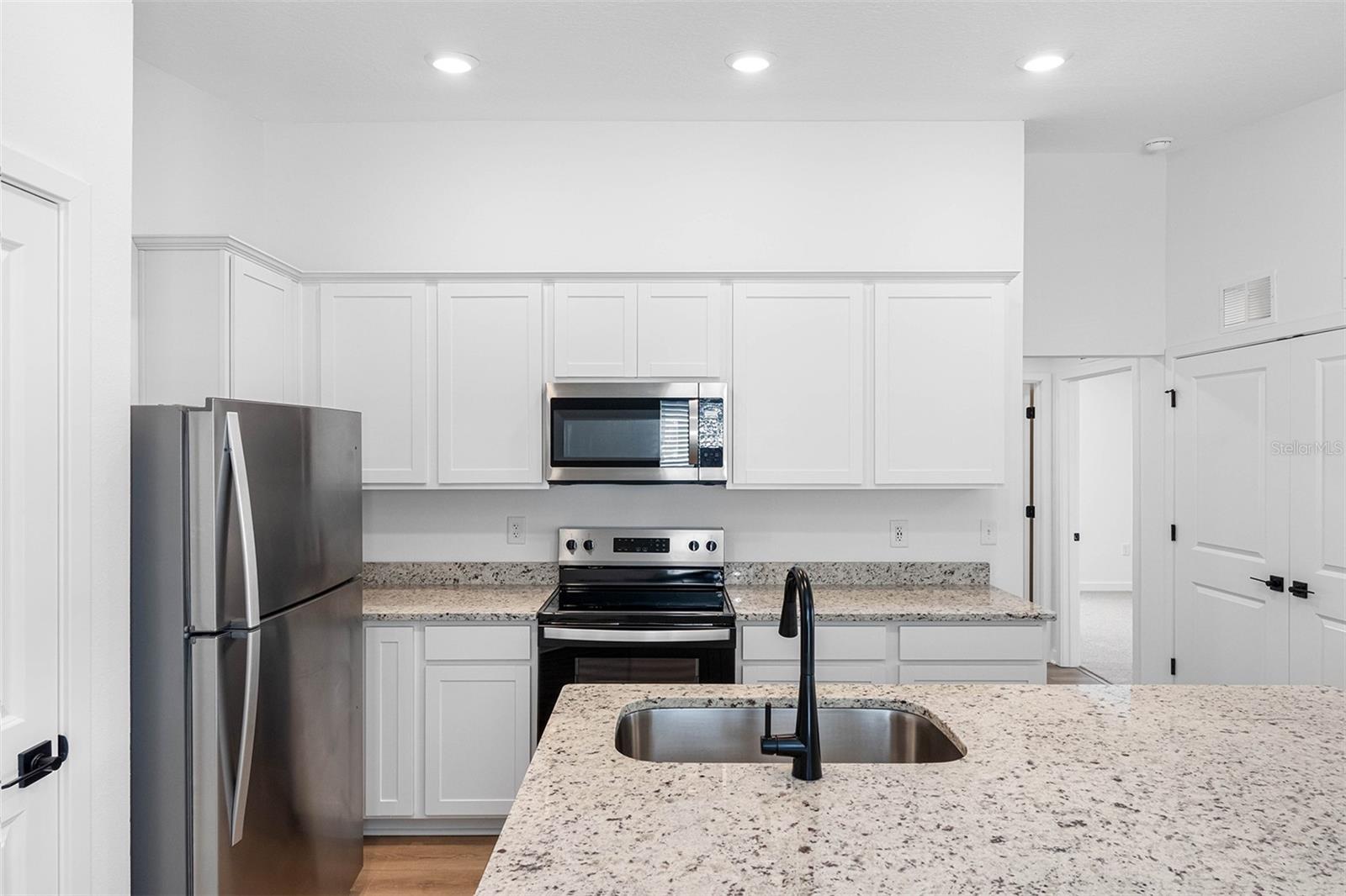 Image 3 of 8 For 15197 Duck Hawk Road