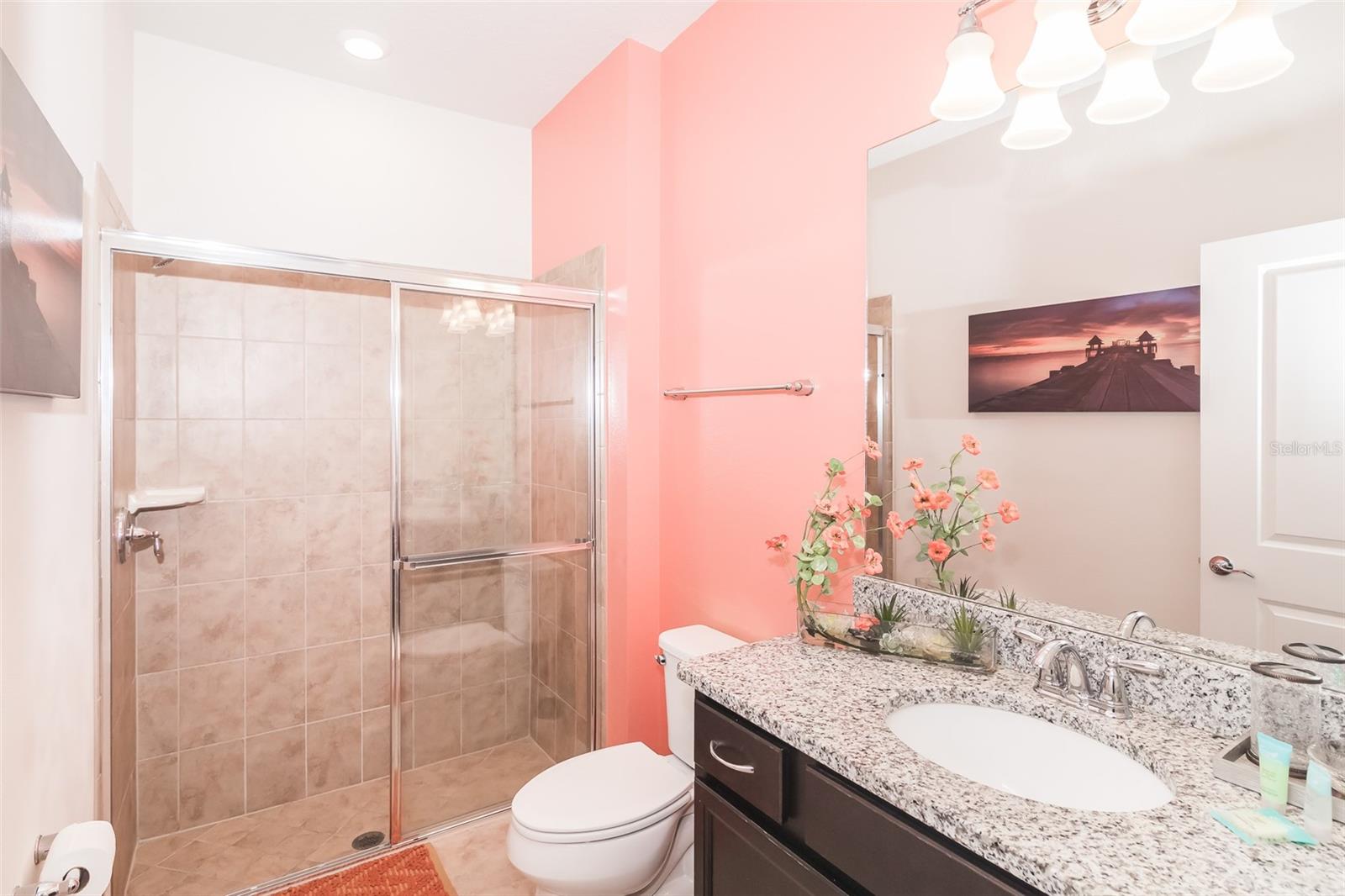 Listing photo id 15 for 4662 Terrasonesta Drive