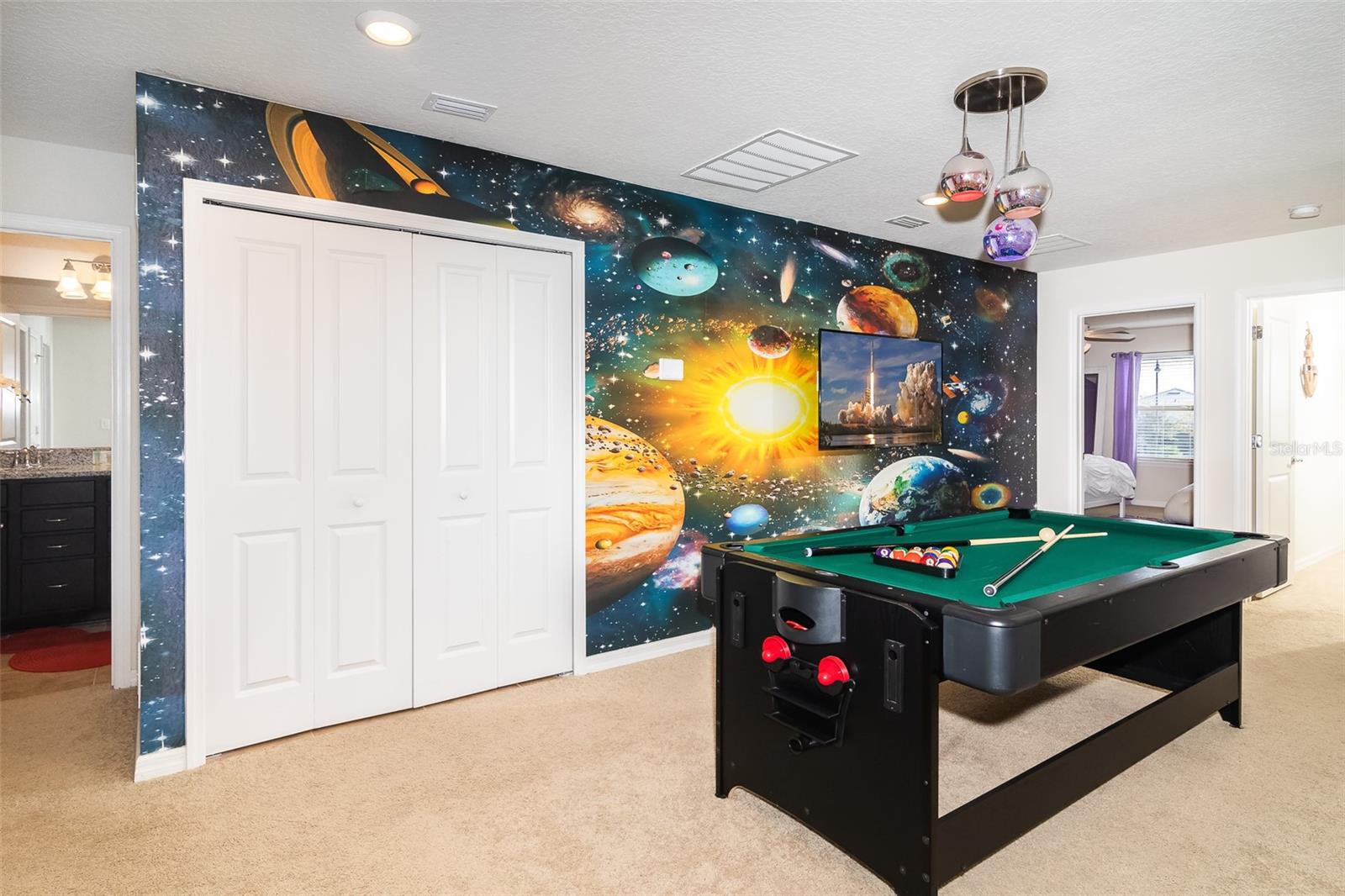 Listing photo id 16 for 4662 Terrasonesta Drive