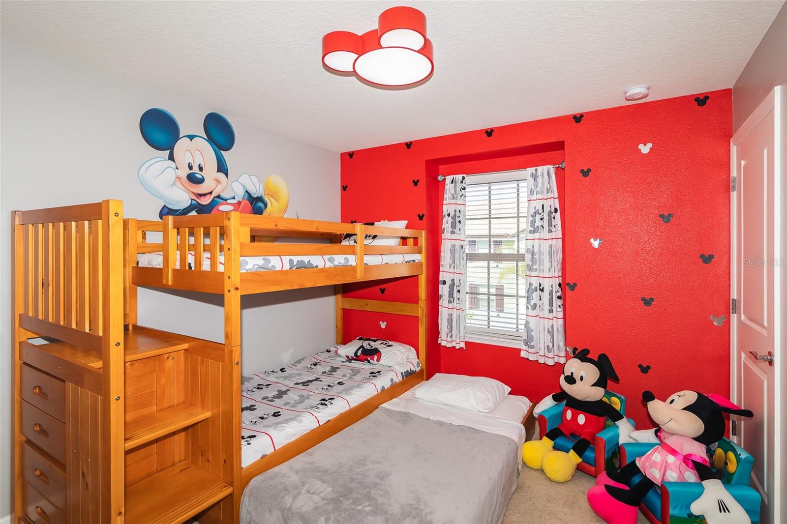 Listing photo id 20 for 4662 Terrasonesta Drive