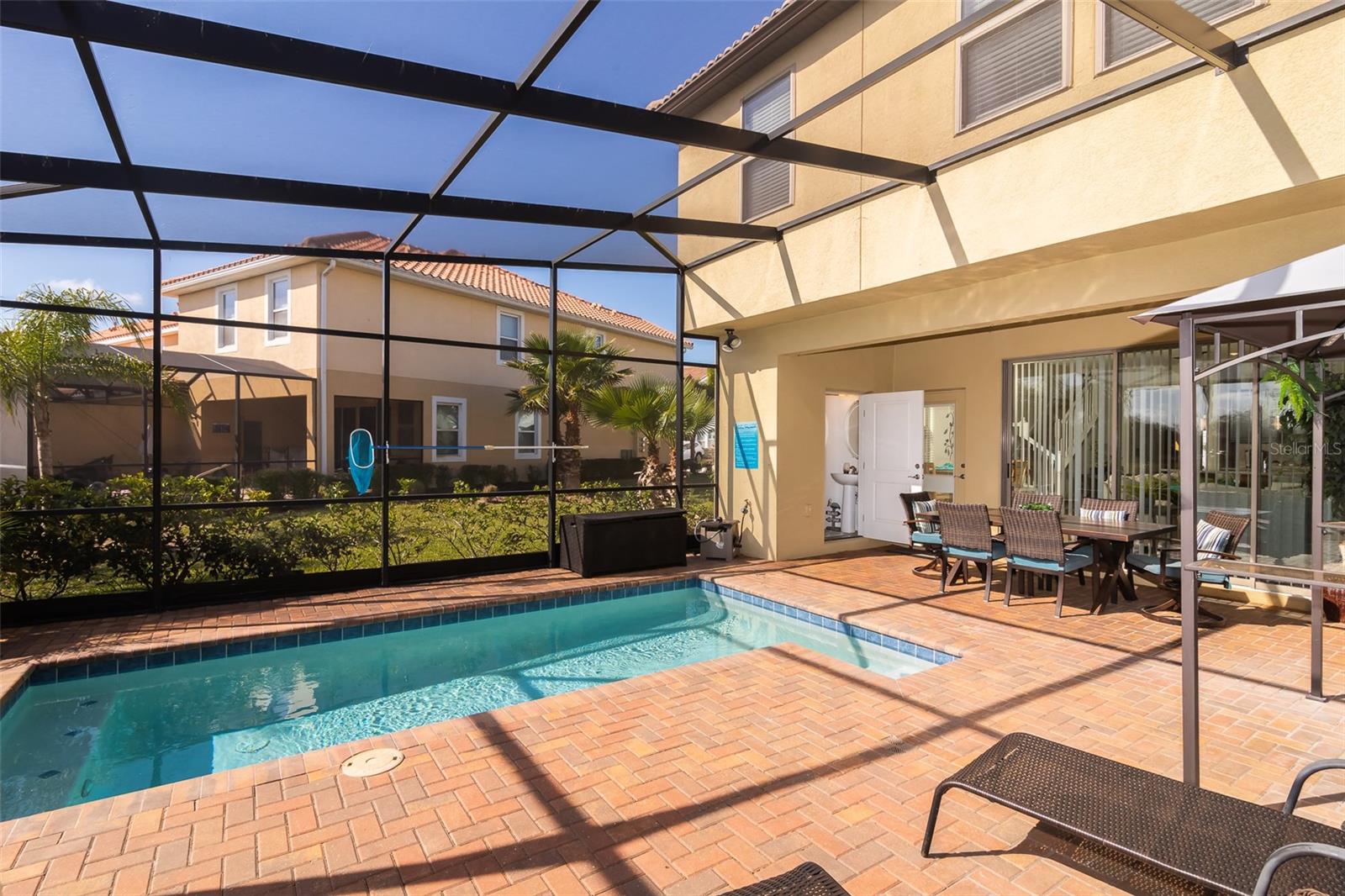 Listing photo id 29 for 4662 Terrasonesta Drive