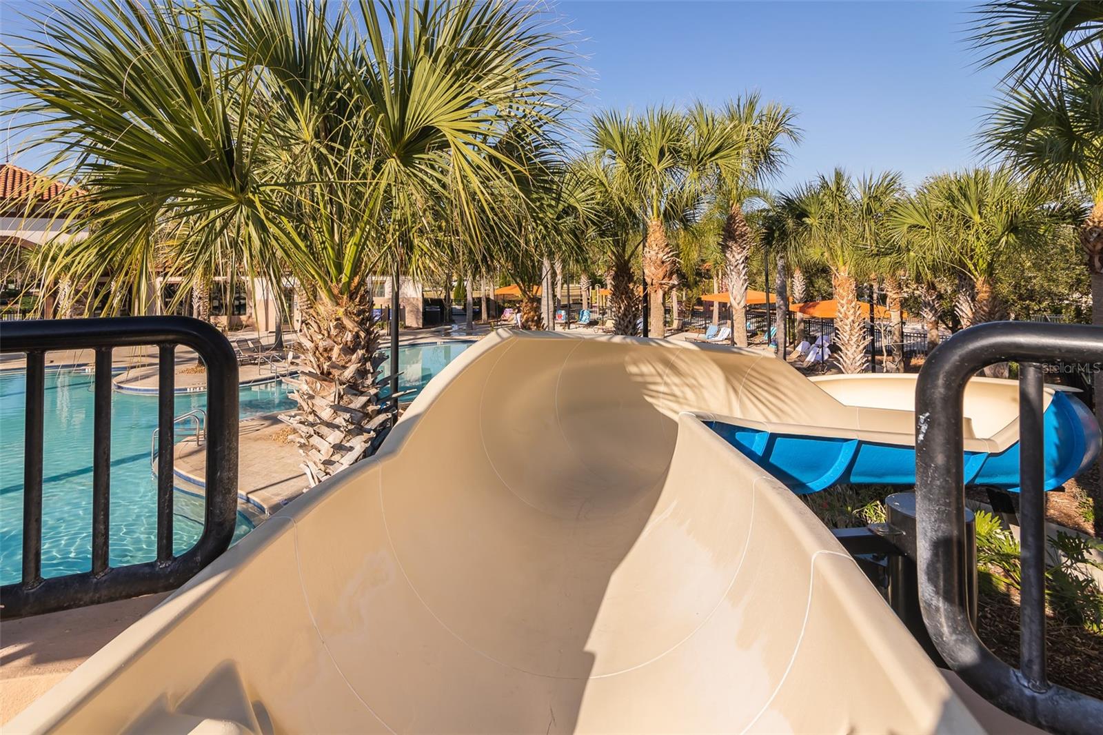 Listing photo id 34 for 4662 Terrasonesta Drive