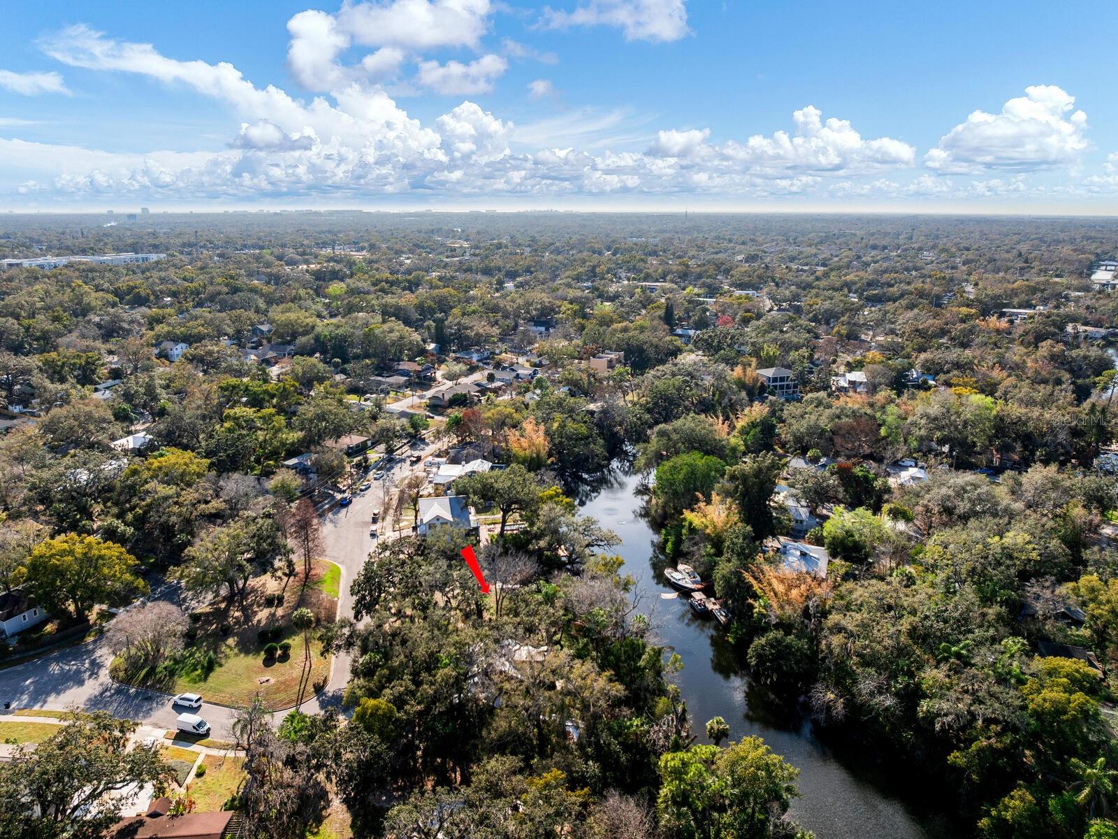 Image 12 of 52 For 1214 Park Circle