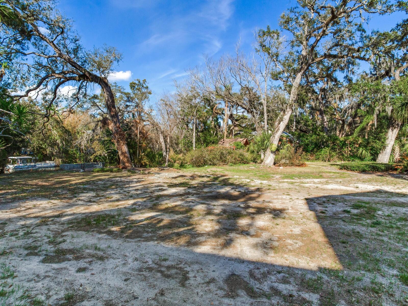 Image 20 of 52 For 1214 Park Circle