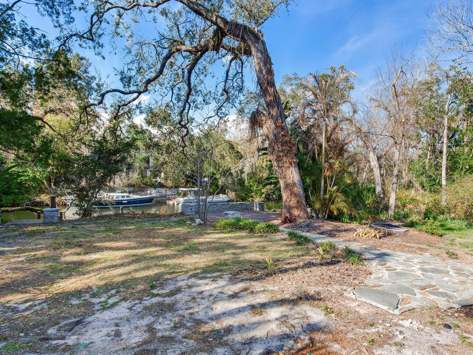 Image 21 of 52 For 1214 Park Circle