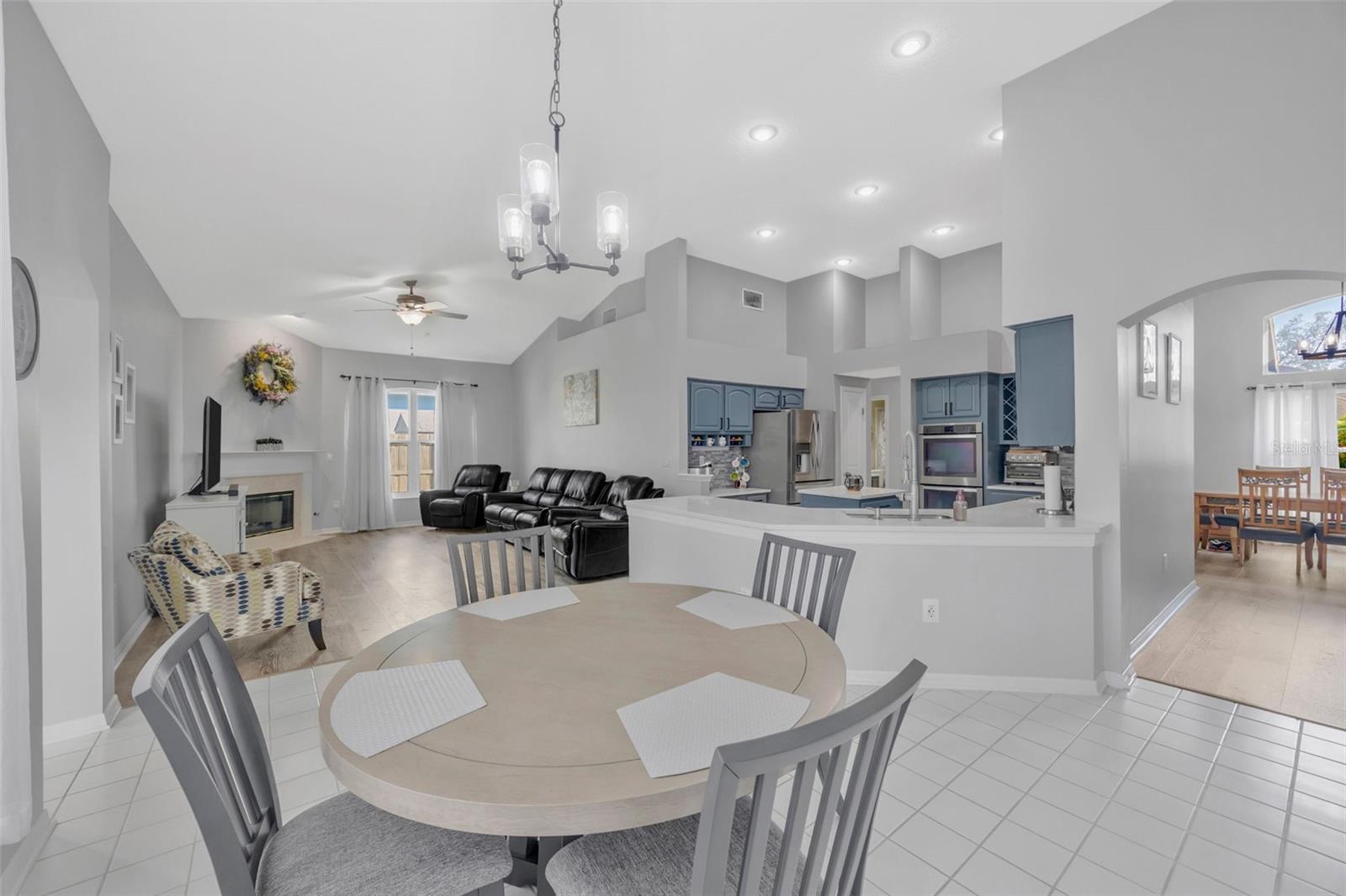 Listing photo id 26 for 28703 Crooked Stick Court