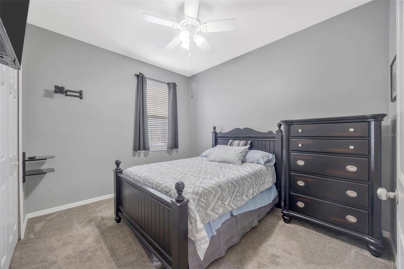 Listing photo id 40 for 28703 Crooked Stick Court