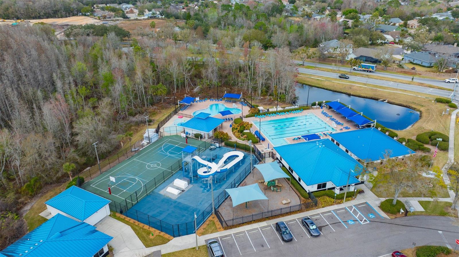 Listing photo id 65 for 28703 Crooked Stick Court