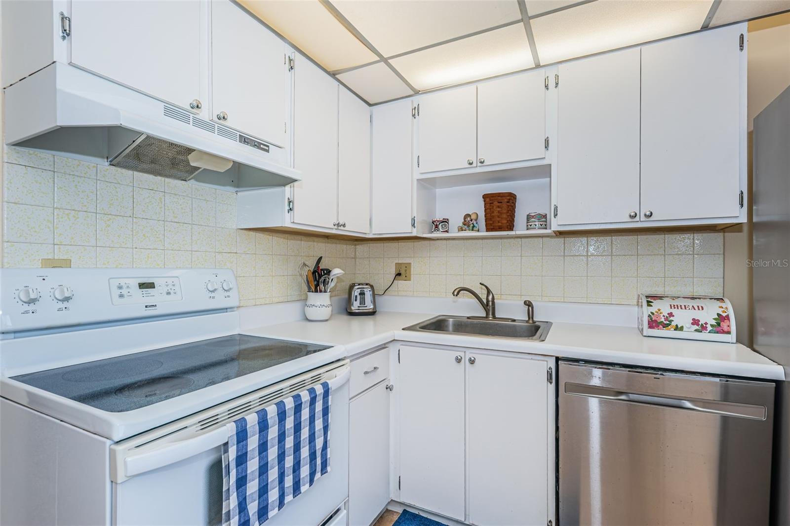 Image 11 of 41 For 4915 Bay Street Ne 126