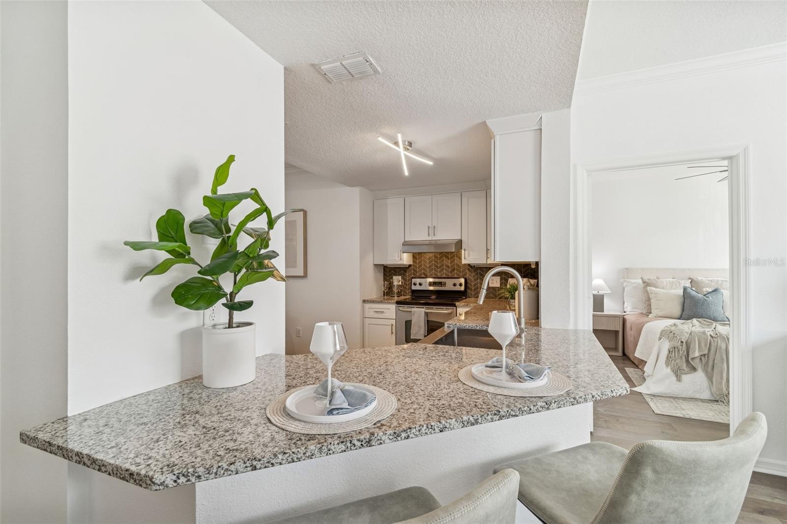 Image 13 of 47 For 501 Knights Run Avenue 2206