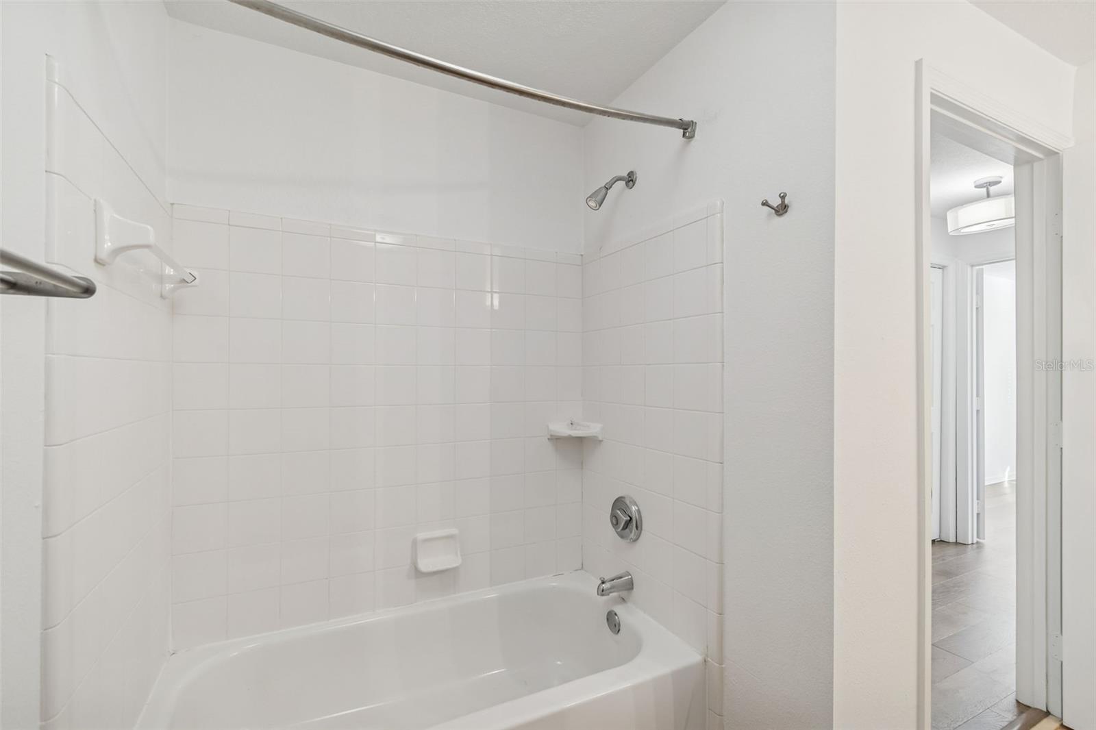 Image 28 of 47 For 501 Knights Run Avenue 2206