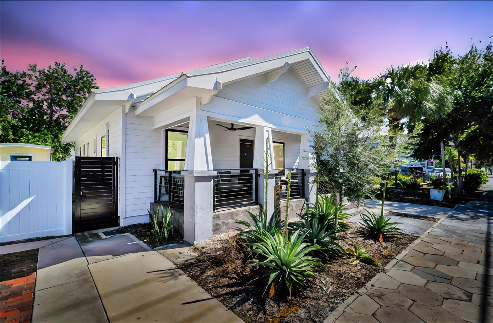 Details for 747 2nd Street N, ST PETERSBURG, FL 33701