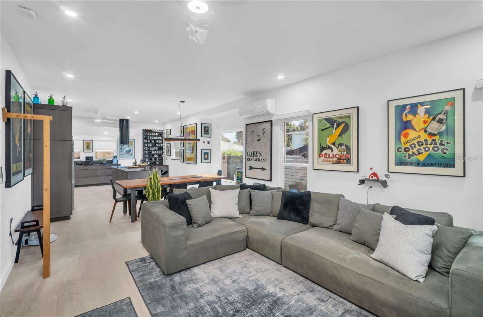 Image 17 of 17 For 747 2nd Street N