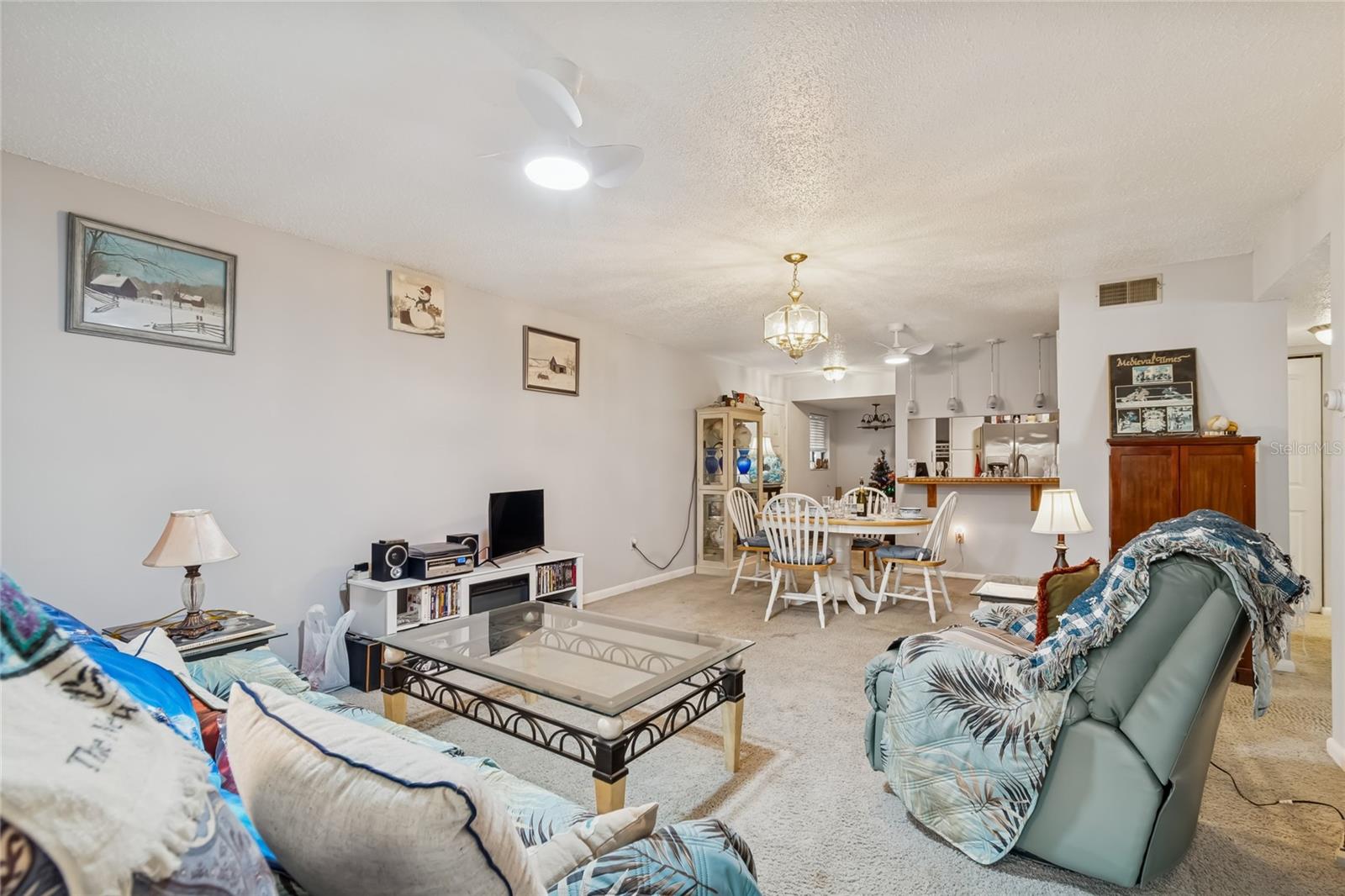 Image 13 of 43 For 2679 Sabal Springs Circle 102