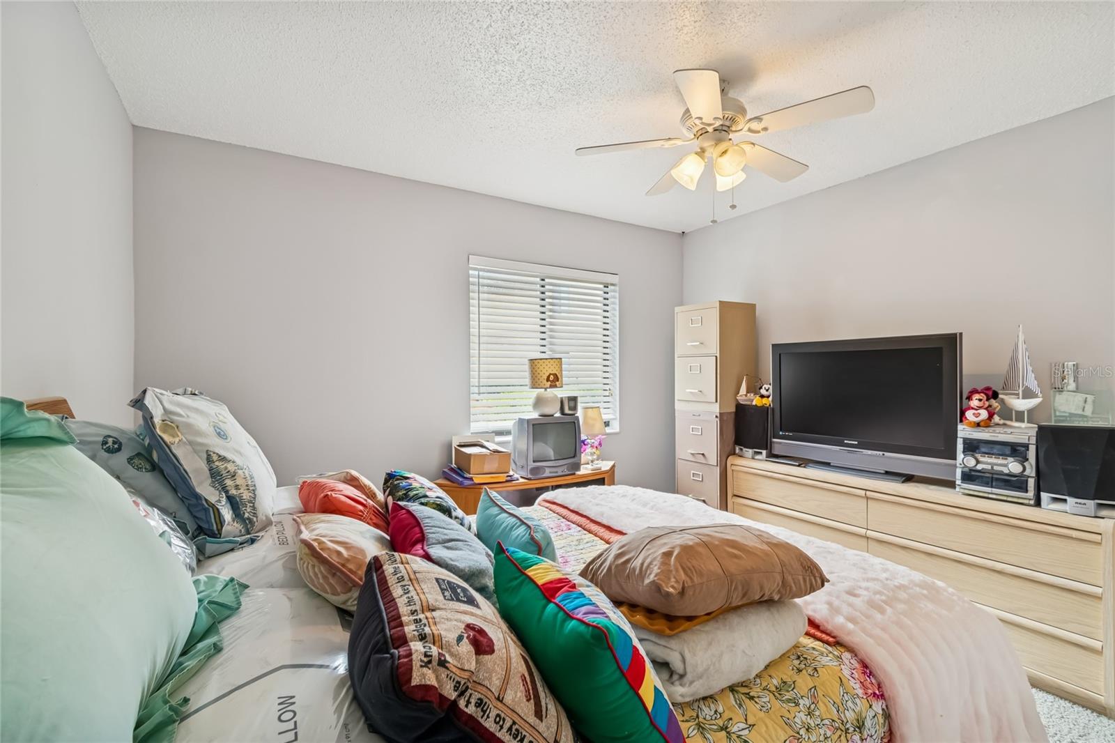 Image 17 of 43 For 2679 Sabal Springs Circle 102