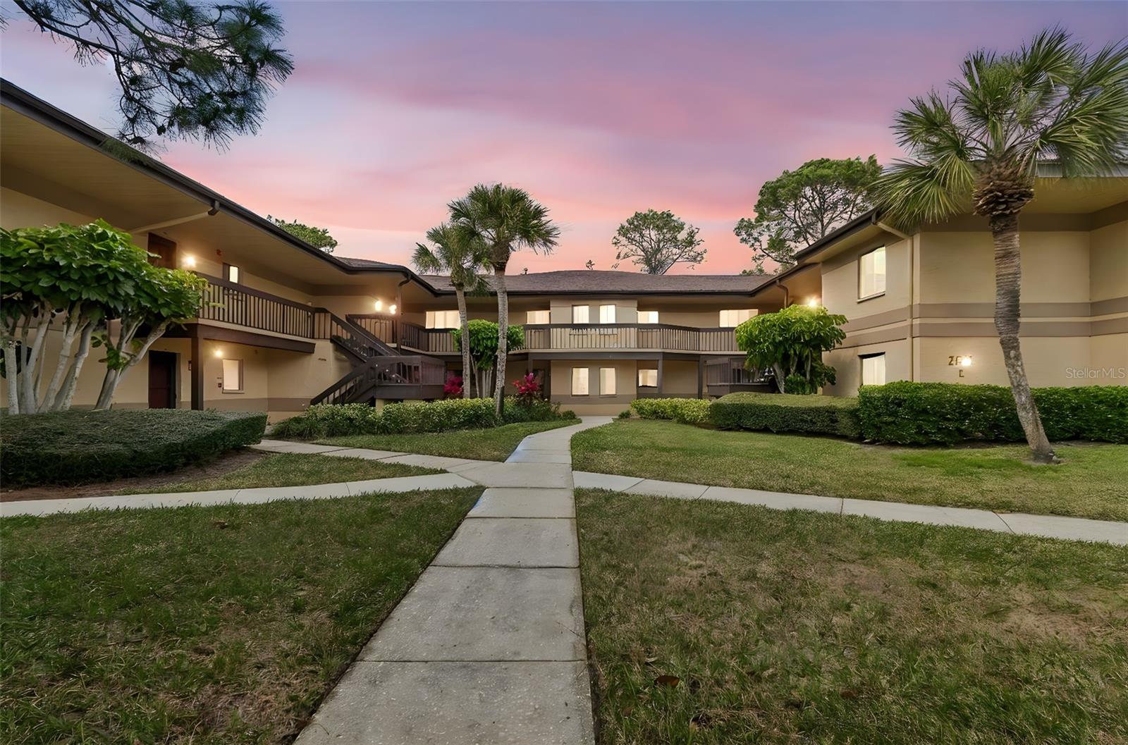 Image 2 of 43 For 2679 Sabal Springs Circle 102