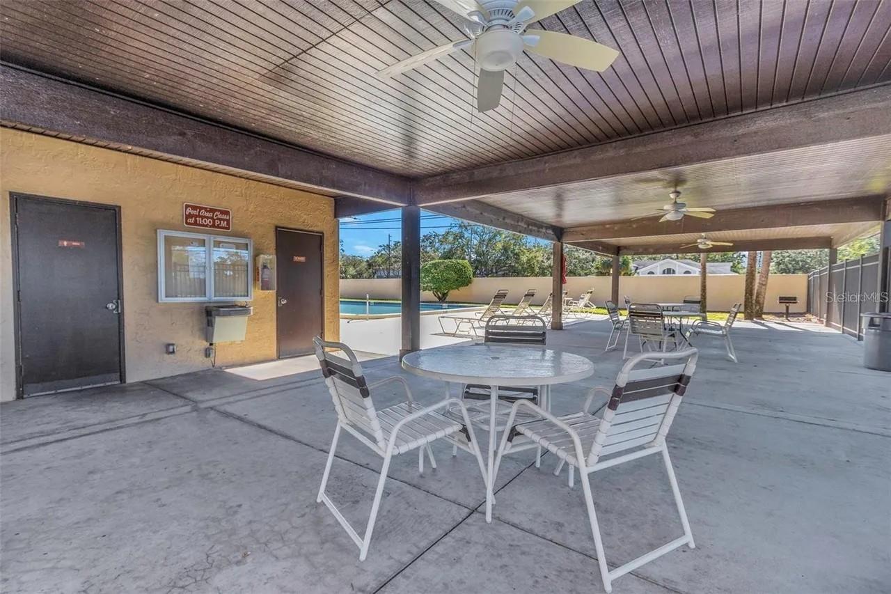 Image 39 of 43 For 2679 Sabal Springs Circle 102