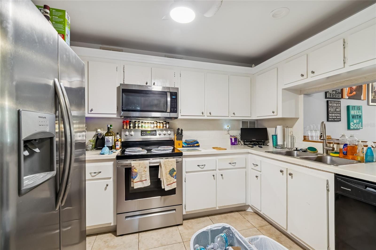 Image 6 of 43 For 2679 Sabal Springs Circle 102