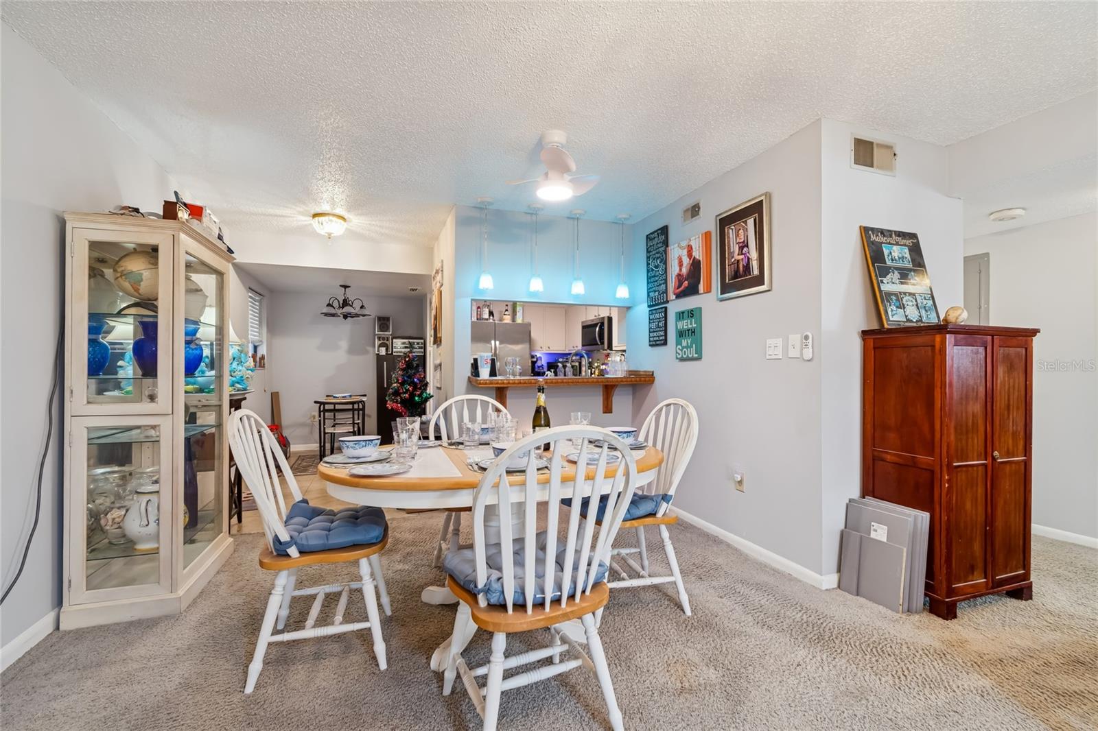 Image 7 of 43 For 2679 Sabal Springs Circle 102