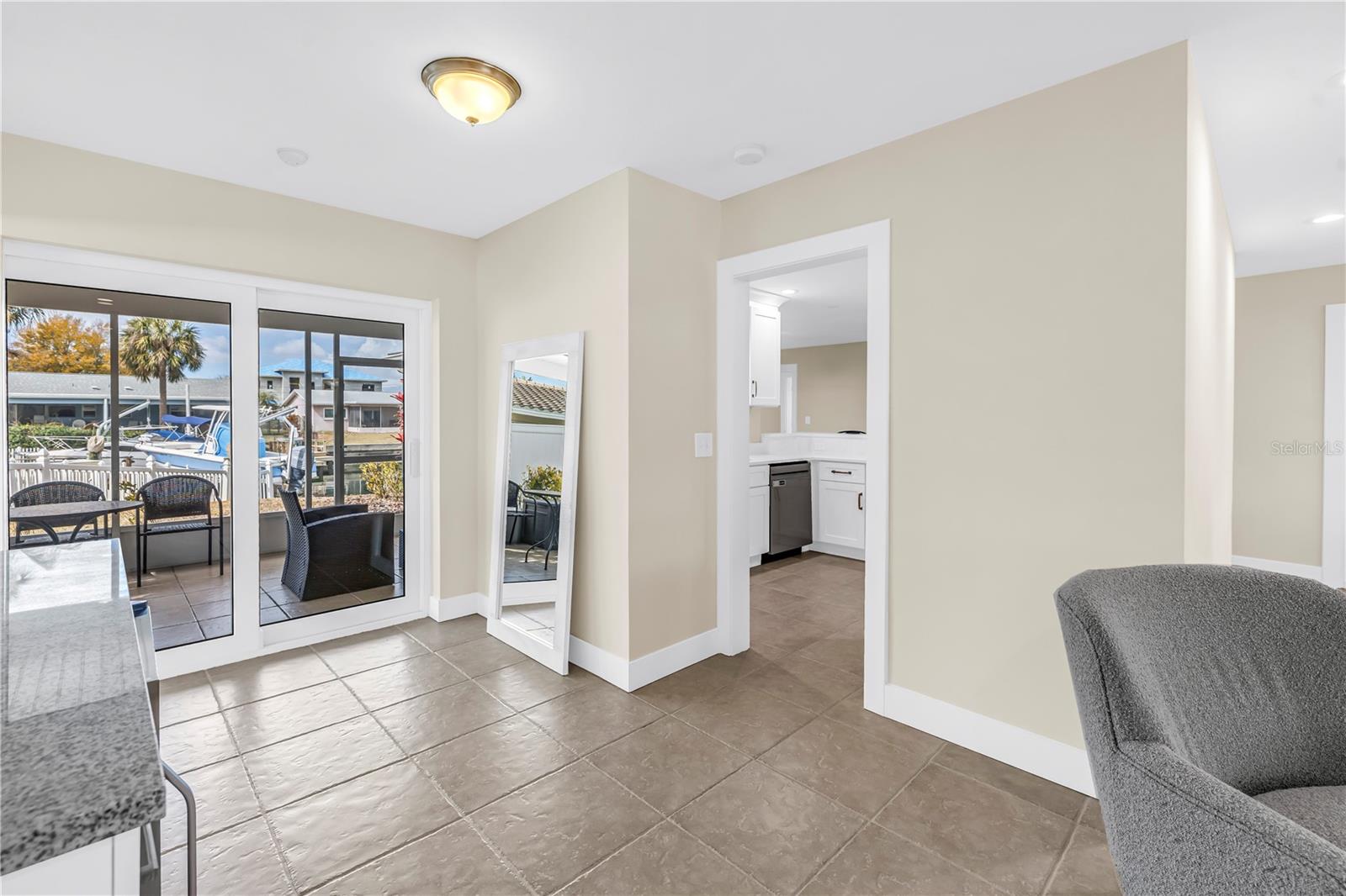 Image 10 of 41 For 4000 14th Street Ne