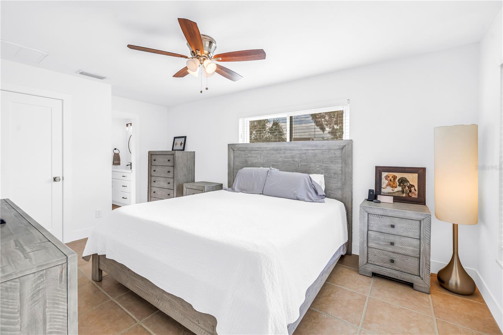 Image 19 of 41 For 4000 14th Street Ne