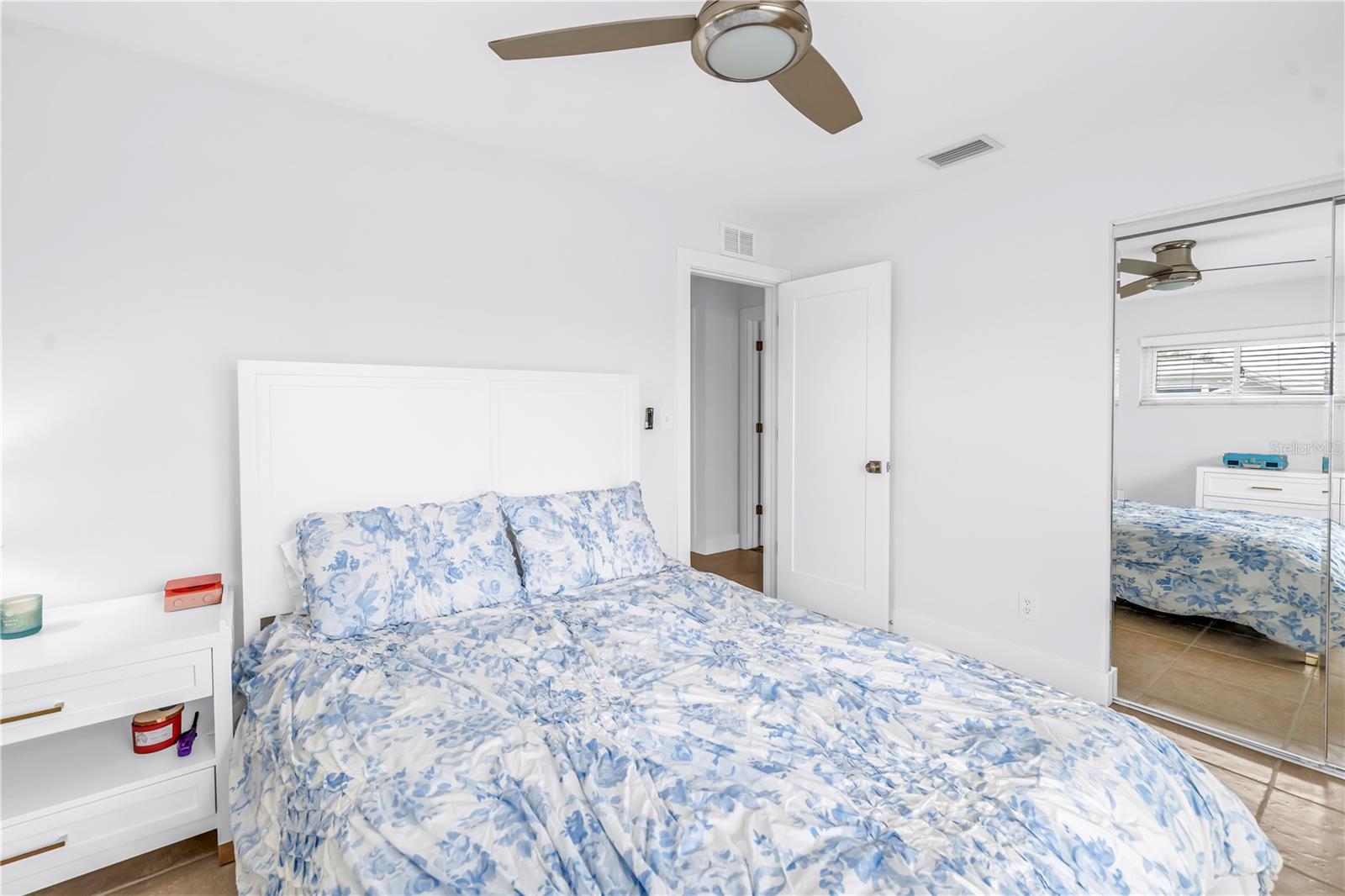 Image 26 of 41 For 4000 14th Street Ne