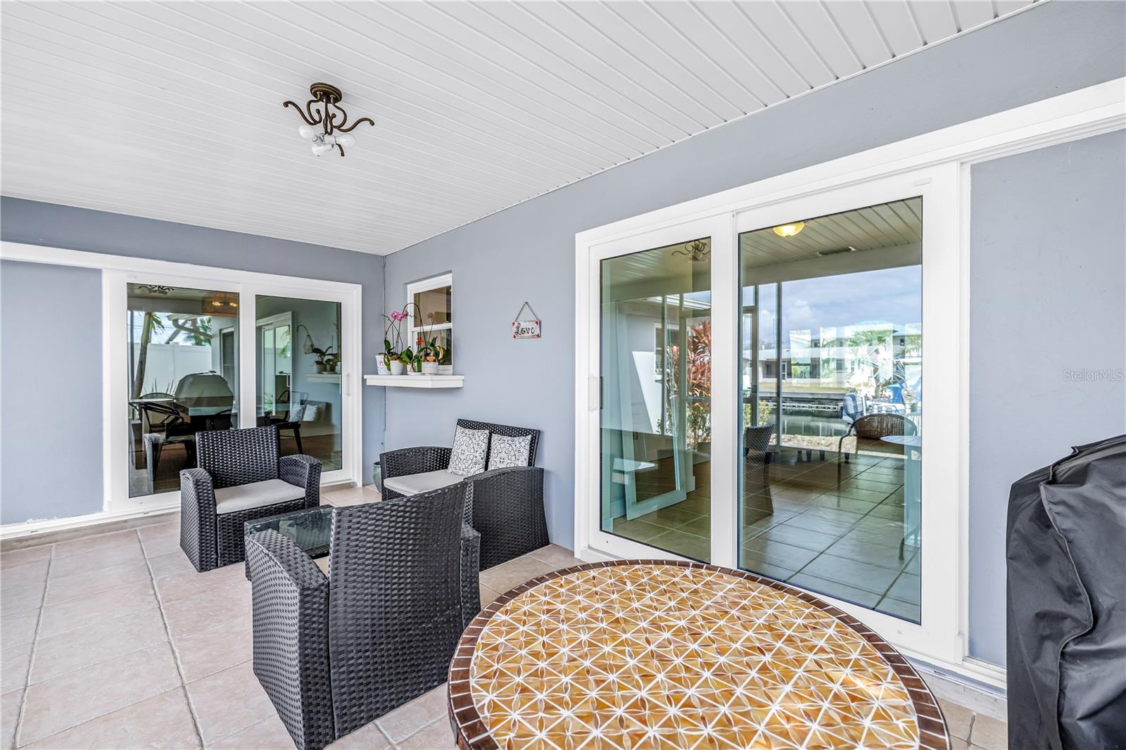 Image 33 of 41 For 4000 14th Street Ne