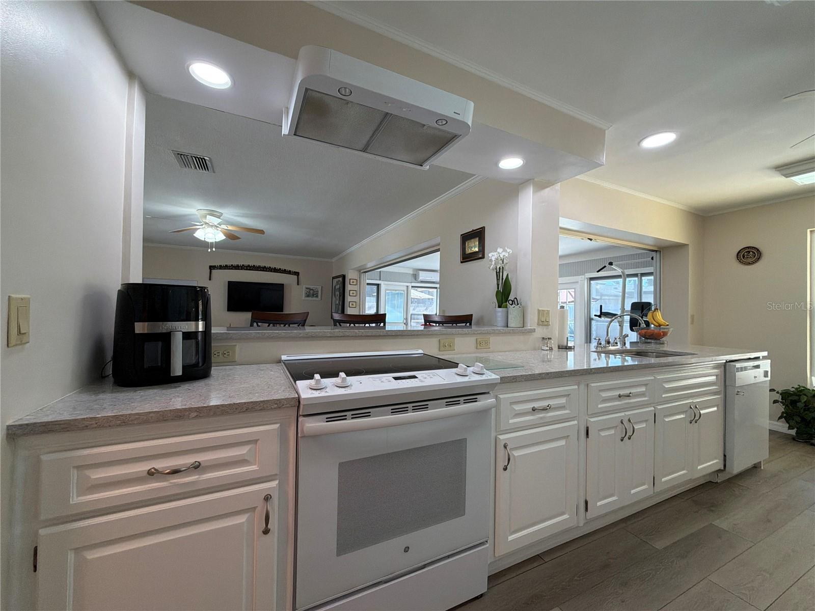 Image 14 of 42 For 108 14th Street