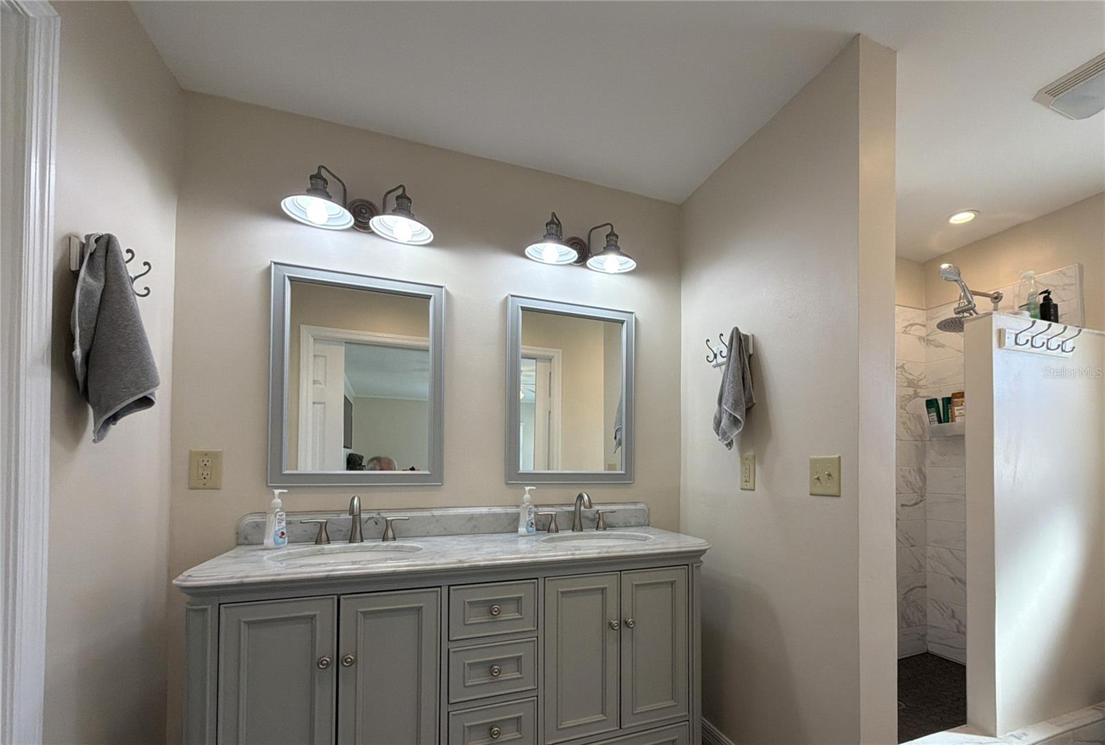 Image 18 of 42 For 108 14th Street