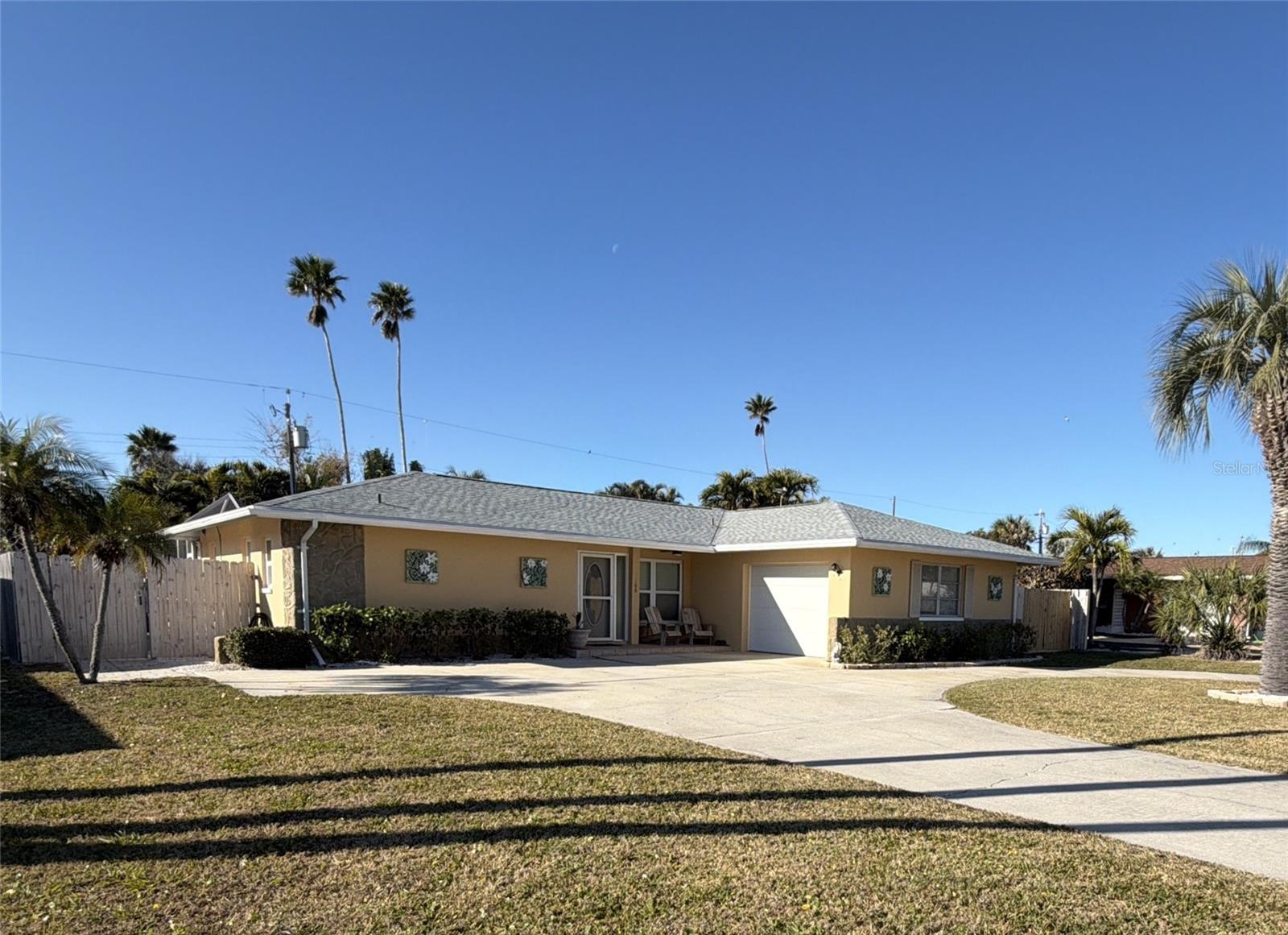 Image 2 of 42 For 108 14th Street