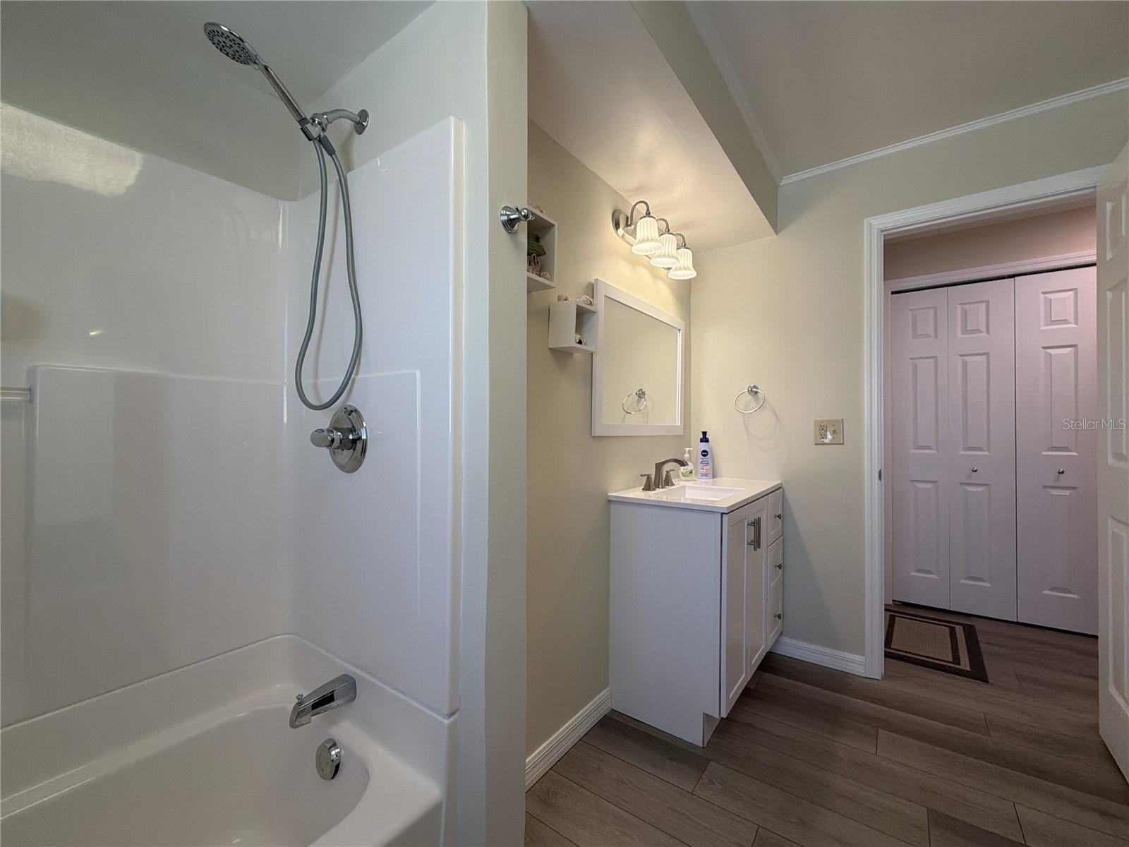 Image 26 of 42 For 108 14th Street