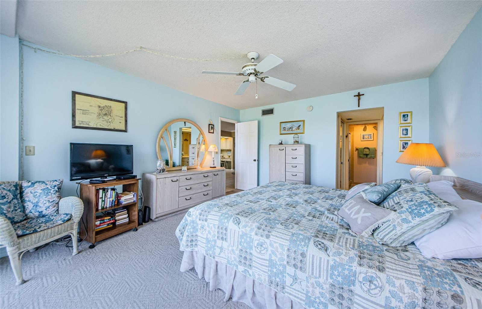 Image 22 of 40 For 2700 Bayshore Boulevard 11309