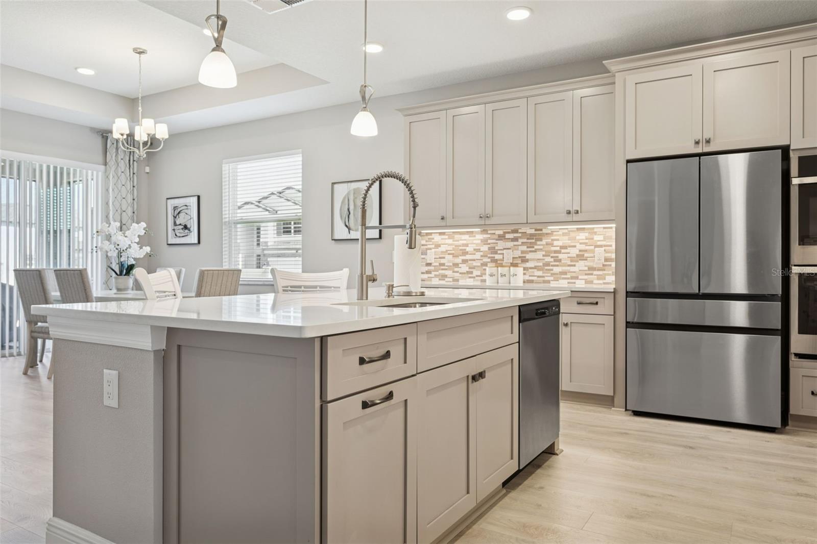 Listing photo id 10 for 33287 Sycamore Leaf Drive