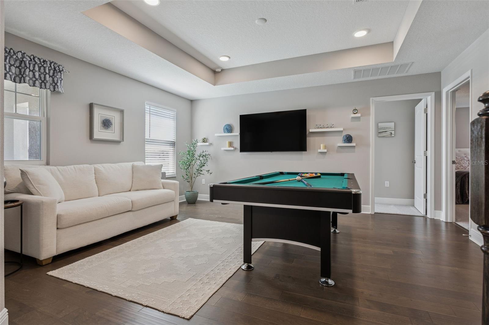 Listing photo id 22 for 33287 Sycamore Leaf Drive