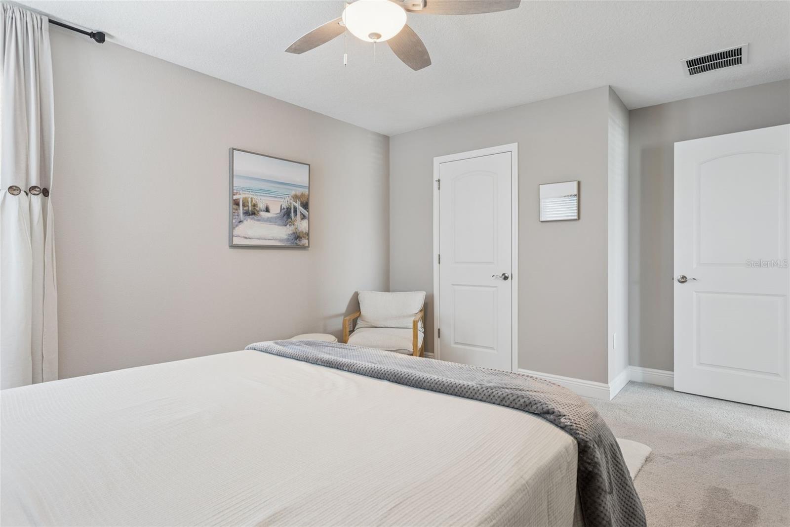 Listing photo id 25 for 33287 Sycamore Leaf Drive