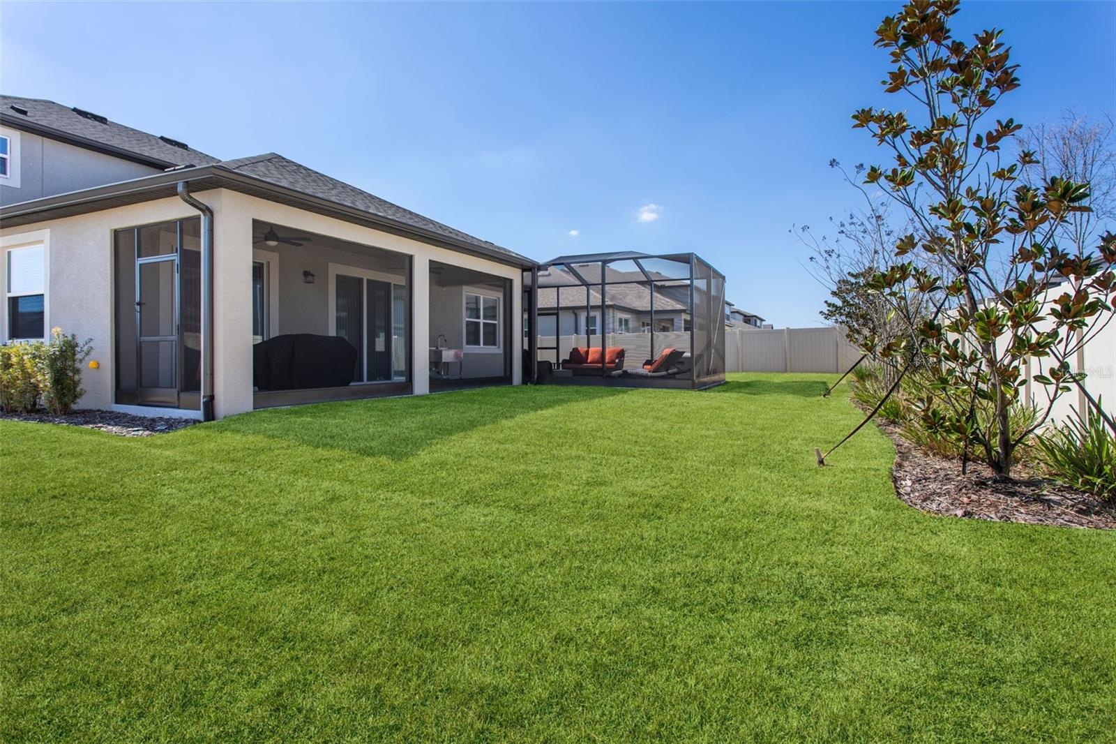 Listing photo id 48 for 33287 Sycamore Leaf Drive