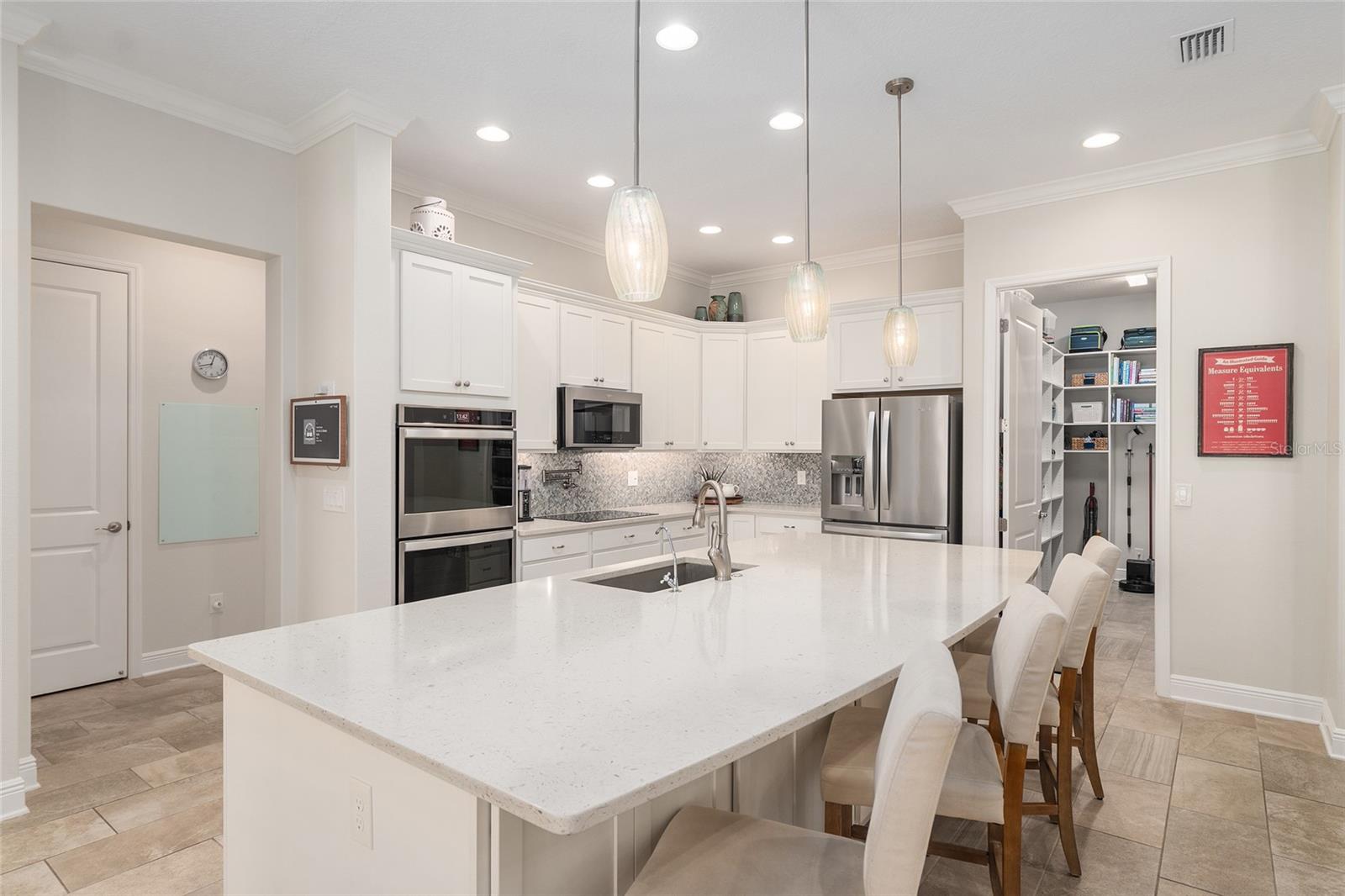 Image 23 of 100 For 11207 Roz Way