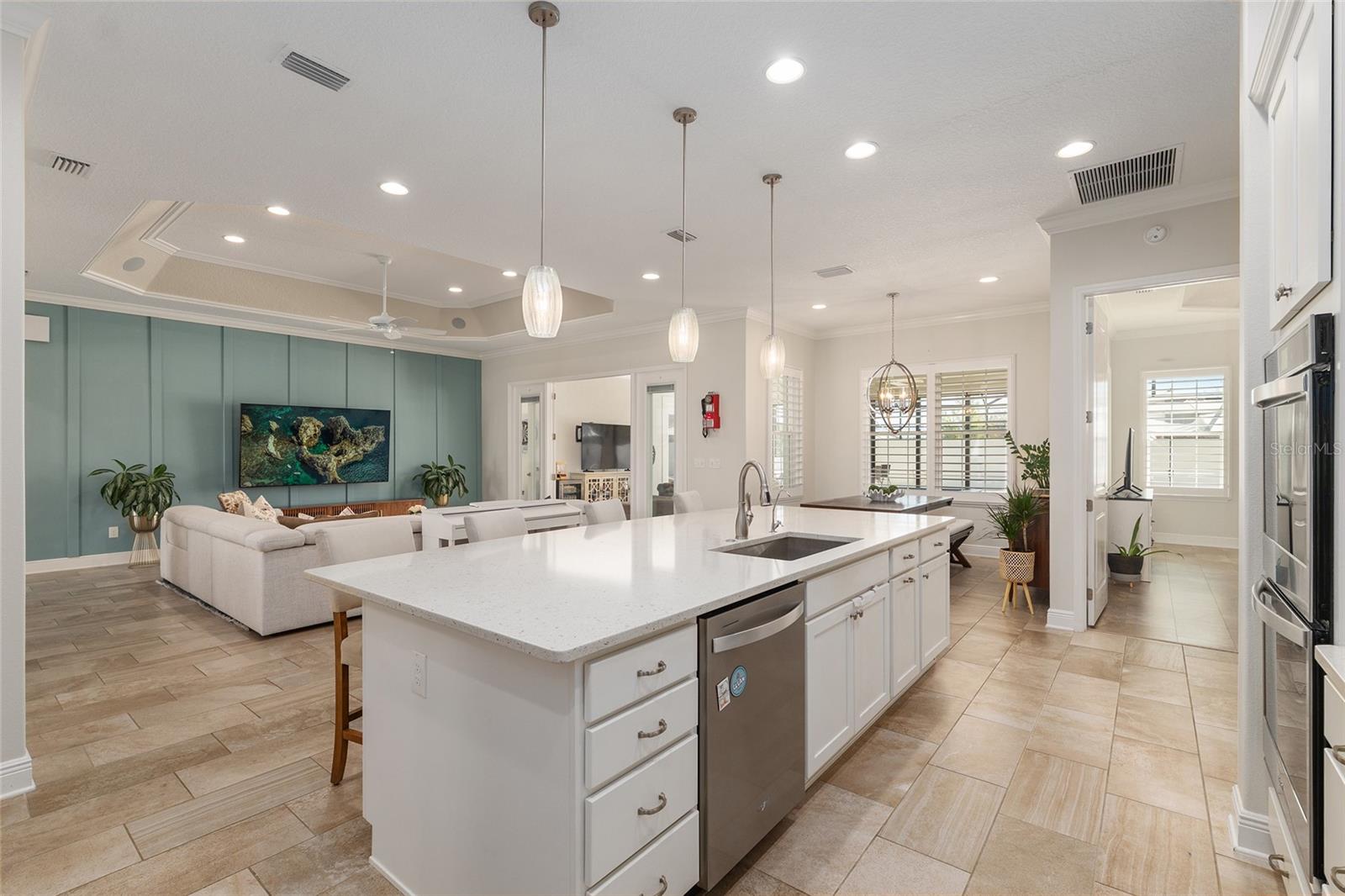 Image 26 of 100 For 11207 Roz Way