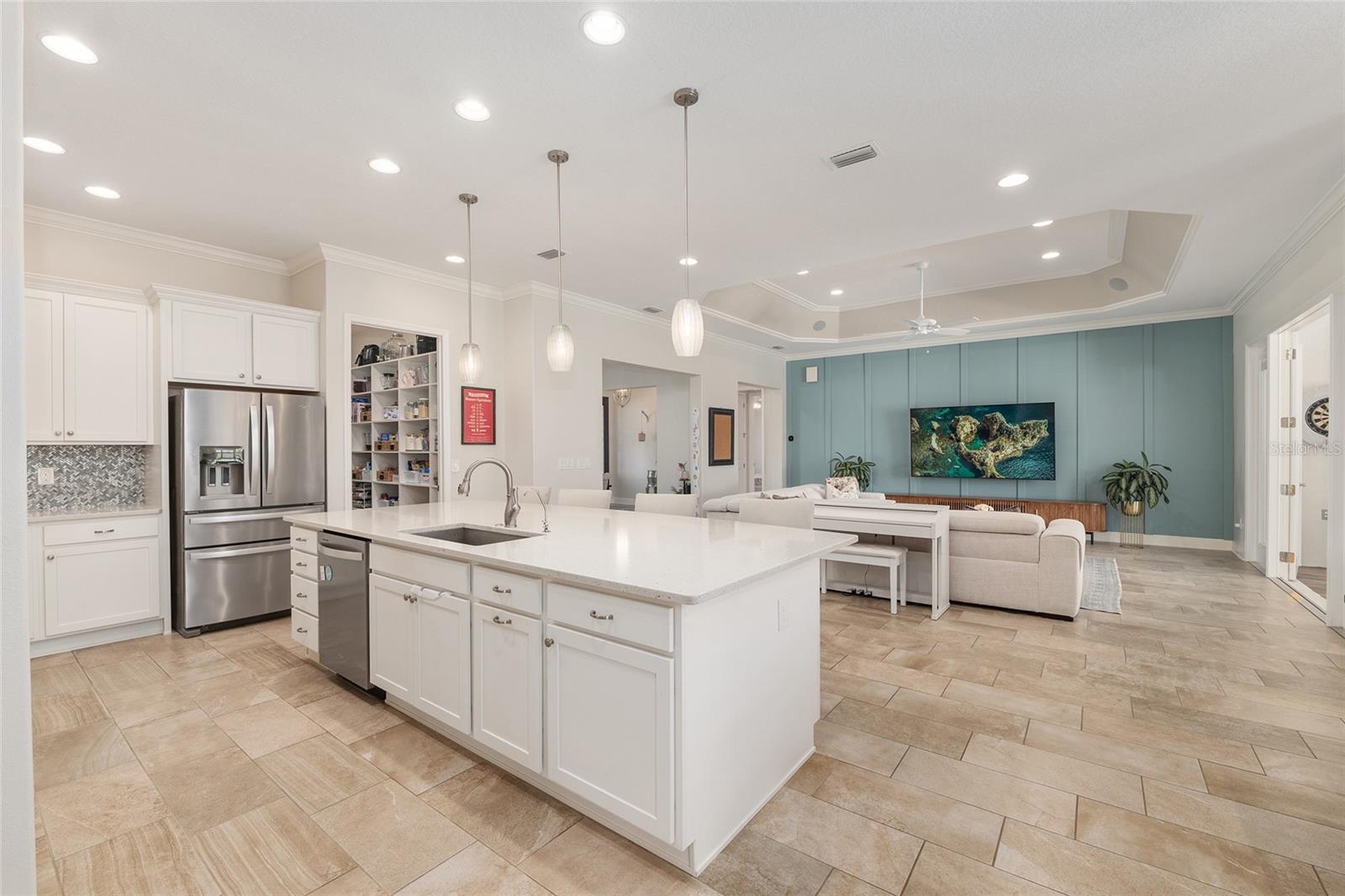 Image 28 of 100 For 11207 Roz Way