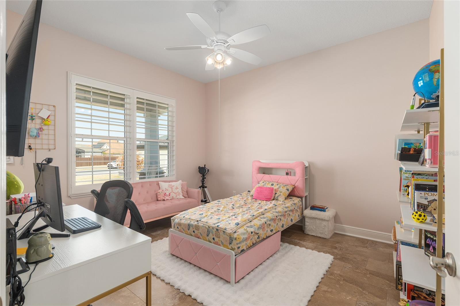 Image 40 of 100 For 11207 Roz Way